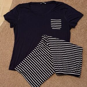 Women’s Navy Stripe Pocket Pajama Set